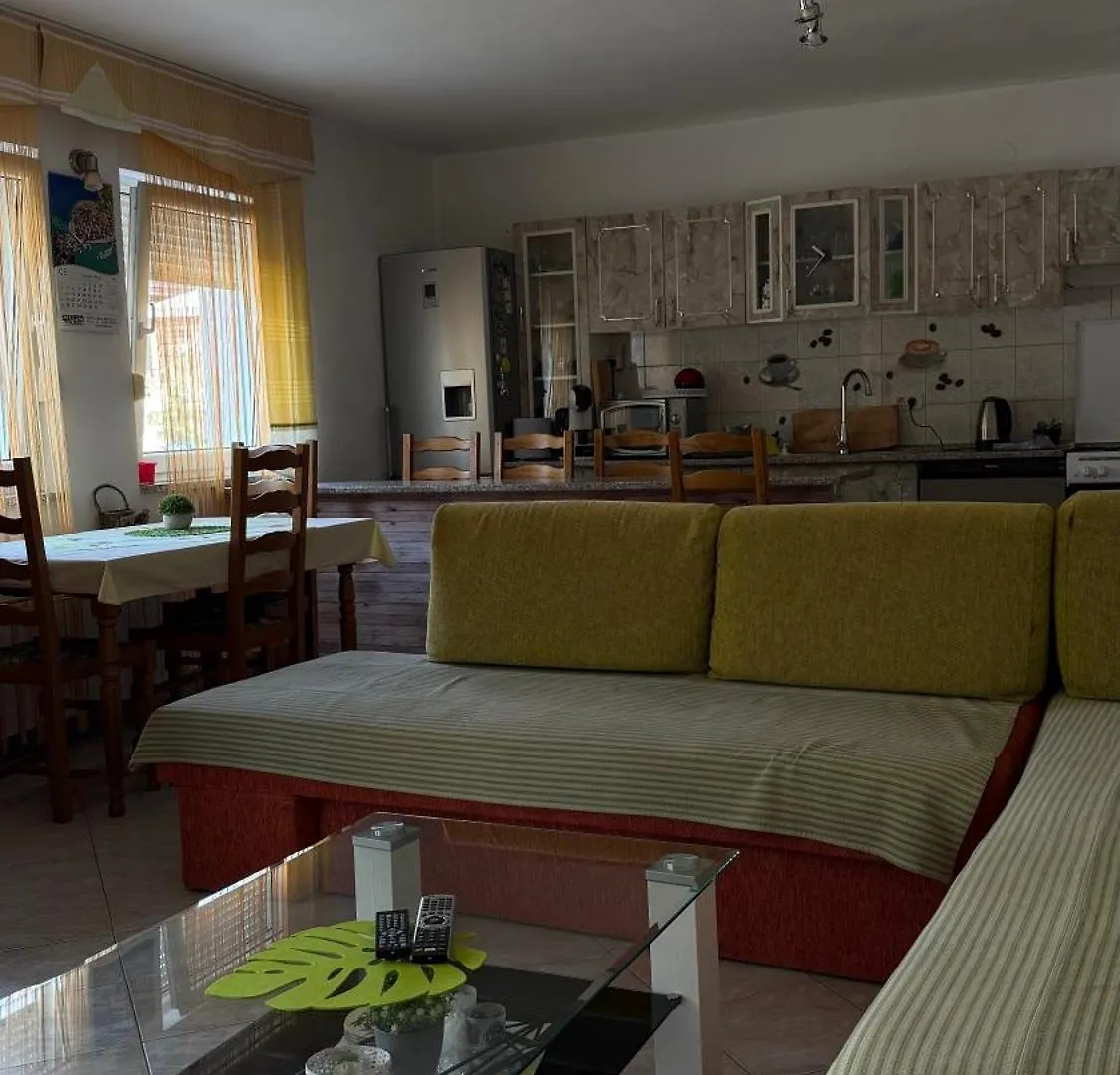 Lägenhet Apartman Matea Viskovo